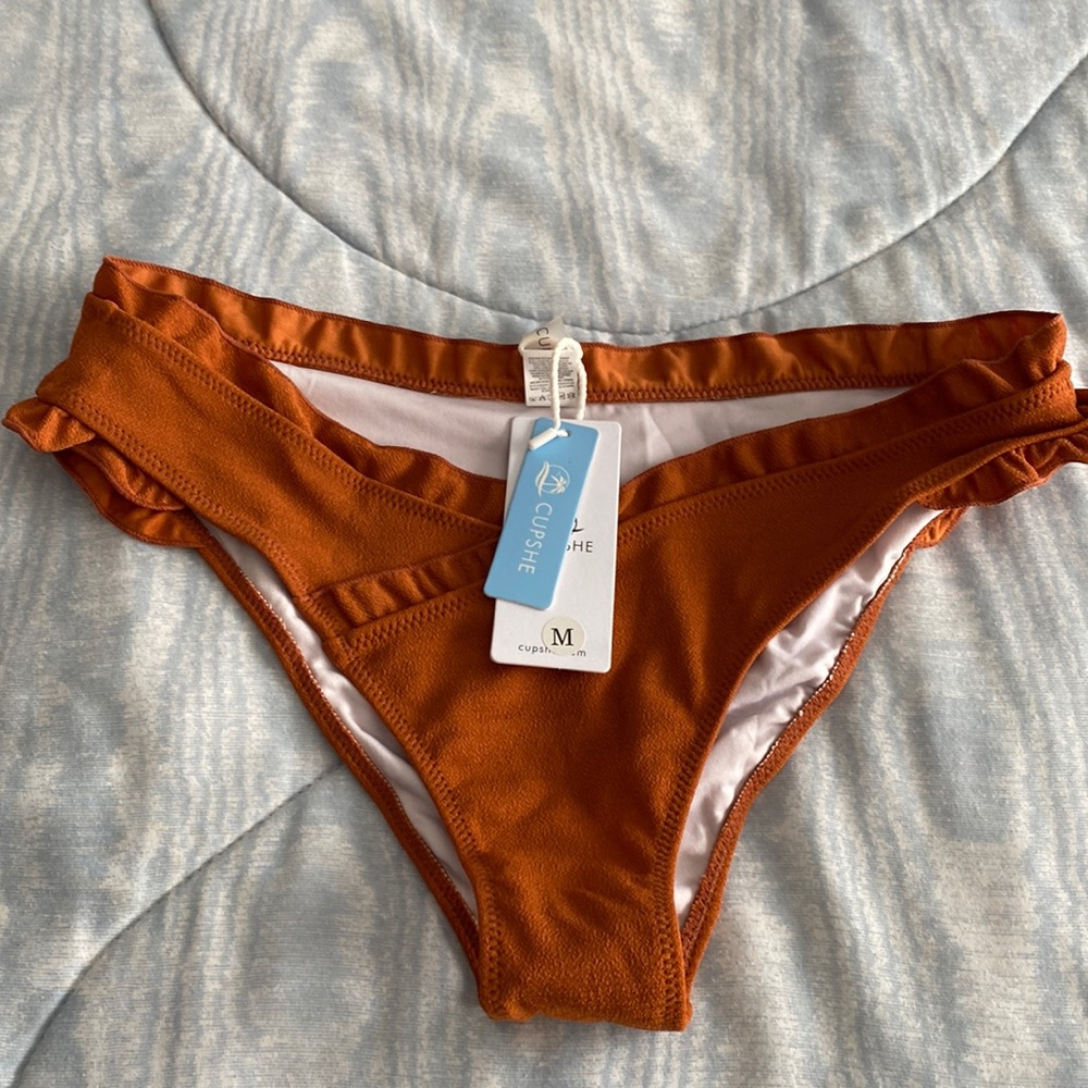 Cup she bikini bottoms